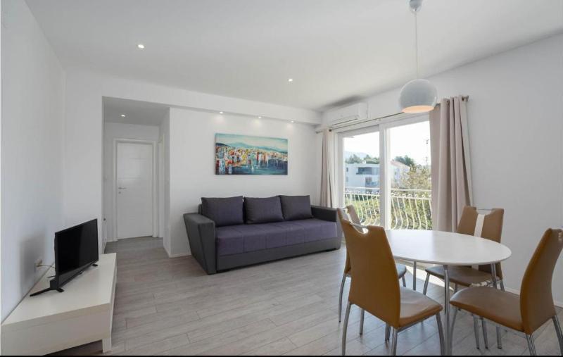 Apartment Nina Podstrana Eksteriør bilde