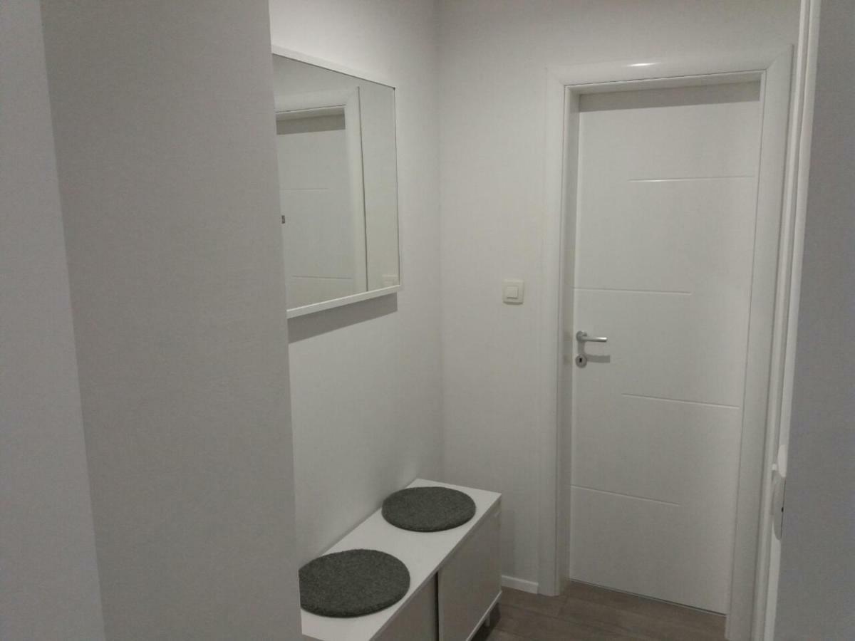 Apartment Nina Podstrana Eksteriør bilde